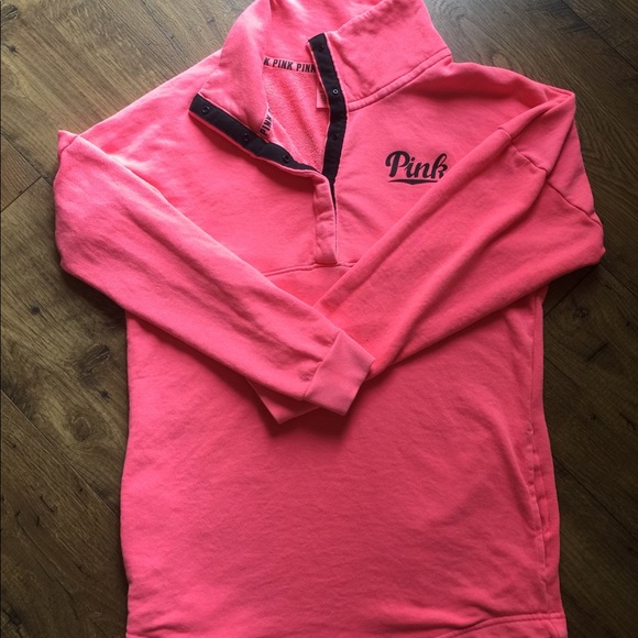 Pink pullover - Picture 1 of 2